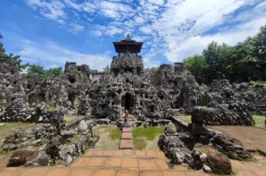 Sunyaragi Cave, a Cave that is a Silent Witness to the Journey of the Cirebon Kingdom